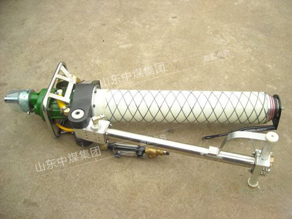 支腿式锚杆钻机怎样安装支护锚杆